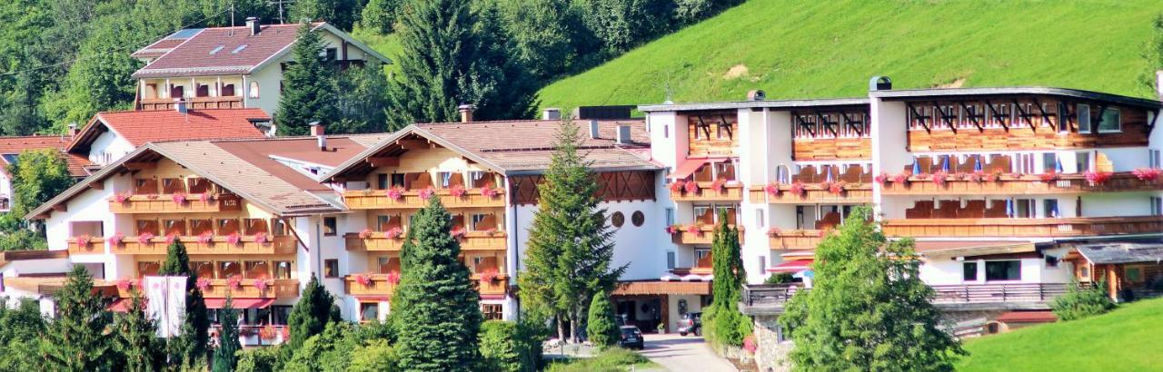 Berghoteltirol ユングホルツ エクステリア 写真
